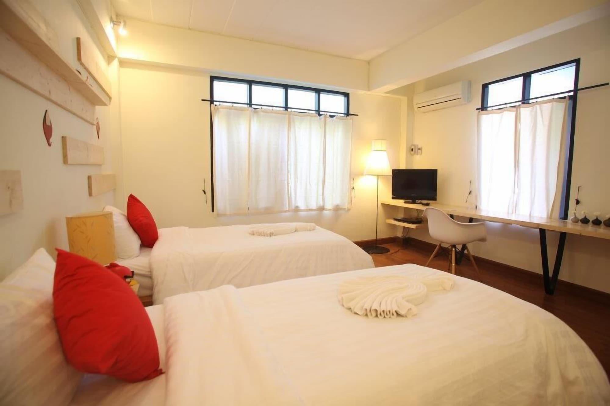 Early Bird Bed & Breakfast (Adults Only) Chiang Mai Eksteriør billede