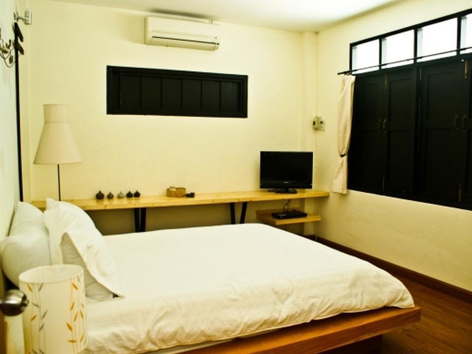 Early Bird Bed & Breakfast (Adults Only) Chiang Mai Eksteriør billede