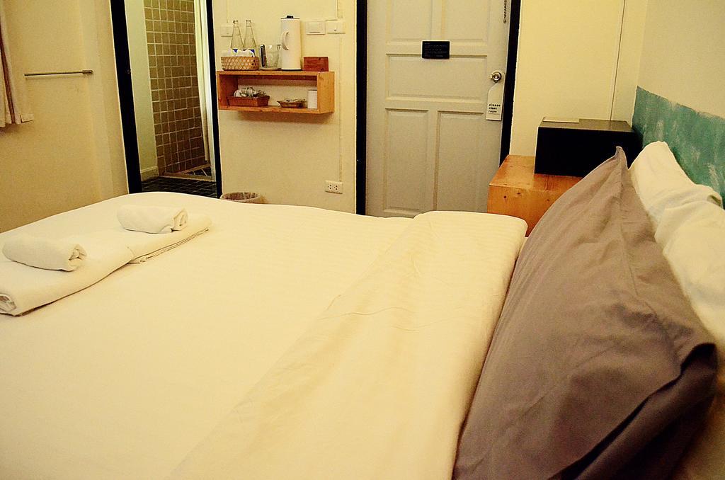 Early Bird Bed & Breakfast (Adults Only) Chiang Mai Eksteriør billede